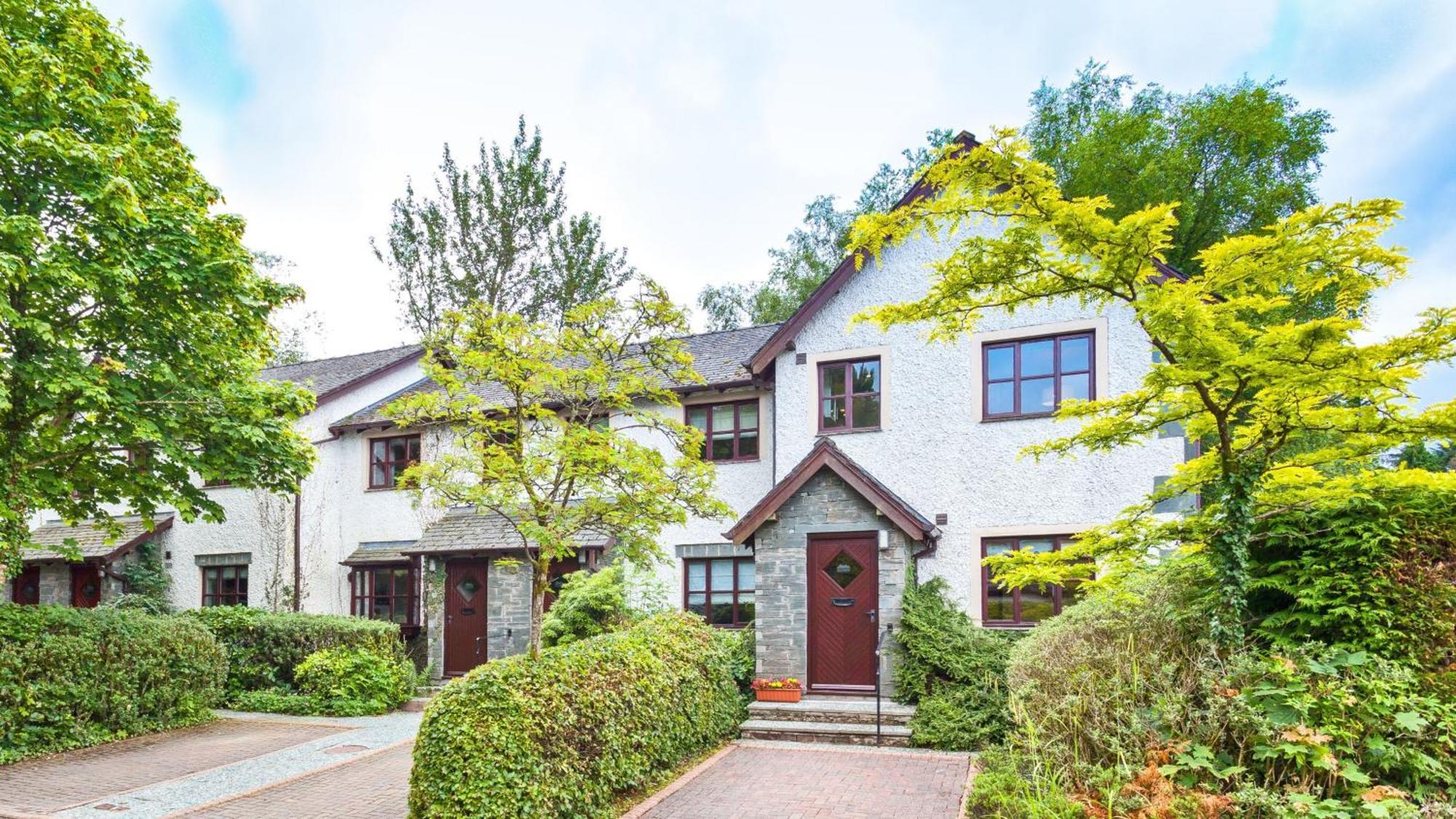 2 Bedroom Lake District Cottage At Windermere Marina Village Bowness-on-Windermere Eksteriør bilde